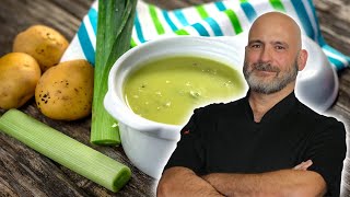 Soupe aux poireaux et aux pommes de terre  Potage parmentier très facile à réaliser [upl. by Eicirtap]