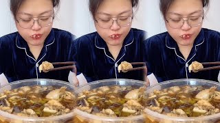 China girl eating food chellange 2024 大食い早食い 고기먹방 三大爷美食铺 [upl. by Neenahs208]