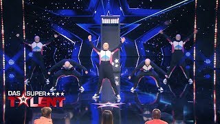 Baba Yega  Aliens tanzen wie vom anderen Stern  Das Supertalent 2017  Sendung vom 30092017 [upl. by Airamalegna]