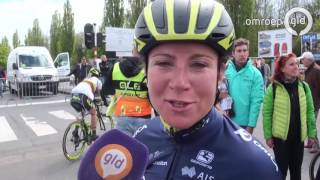 Annemiek van Vleuten leidt World Tour maar dat zegt haar niet zoveel [upl. by Ecyac]