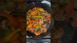 30Minute Shrimp Fajitas Recipe [upl. by Evangelist]