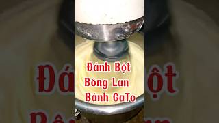 Đánh Bột làm cốt bánhMình đánh 2kg Bột và trứng mà nó được ngần này nhiều không mọi người  cake [upl. by Eerrahs424]