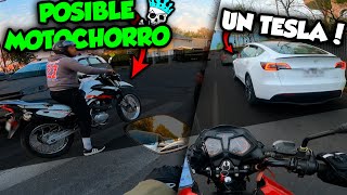 ¿ LOGRA ROBAR EL CELULAR   Tesla en Chile  Observacion diaria 50 motovlogs nivem [upl. by Aremat117]