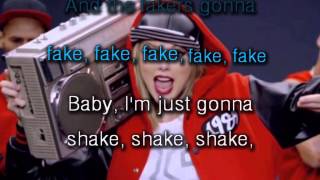 Taylor Swift  Shake it Off Instrumental with lyrics Karaoke [upl. by Pavyer]