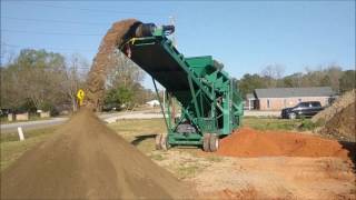 RotoScreen 454 Trommel Screening Topsoil [upl. by Essilrahc]