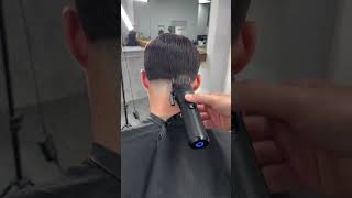 The contrast of a taper on dark hair 😮‍💨😮‍💨😮‍💨 barber newhairstylist barberlife fade menshair [upl. by Ul]