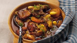 Recette  Tajine dagneau aux abricots [upl. by Aynwat141]