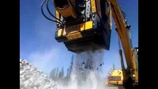 BF903 crushing hard rocks in Canada with Komatsu [upl. by Arec]