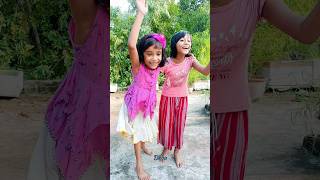 Billi ne dance karke dekhaiya 😄😄 shorts funny shortvideo [upl. by Ekram708]