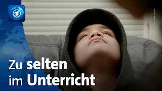 Neuseeland Zu viele Kinder und Jugendliche schwänzen die Schule [upl. by Moyers]