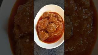 Kofta  afghanische Frikadellen mit Tomatensauce  Пикантные котлетки в томатном соусе delicious [upl. by Ehtylb]