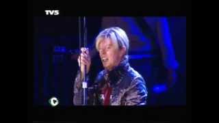 DAVID BOWIE  FAME  LIVE 2003 [upl. by Oloap779]