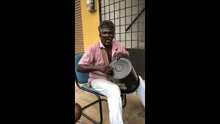 Pakcik India nyanyi lagu melayu  Indian man sings malay ssong [upl. by Lossa]