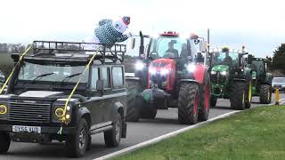 Romsey Young Farmers Christmas Tractor Road Run 2023 And an Unexpected Visit From Farmer Christmas [upl. by Rosa652]