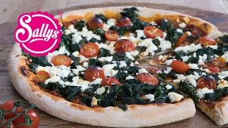 Pizza mit Käserand und würziger PizzaSoße  vegetarisch  Sallys Welt [upl. by Sadnak]