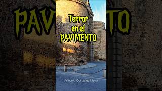 Terror en el pavimento de la calle [upl. by Onairot]