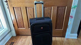 SwissGear 25 inch Sion Softside Expandable Roller Suitcase [upl. by Ecirb]