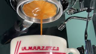 La Marzocco Leva X  52 [upl. by Tremain]