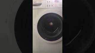 Bosch washing machine on it’s final rinse and spin [upl. by Kamat]