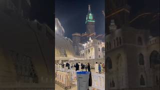 Zam Zam Water Subhanallah 🥰zamzamwater zamzam youtubeshorts [upl. by Aisatal]