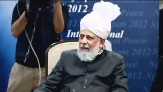 Hazrat Mirza Masroor Ahmad  Press Conference With Pakistani Media  by roothmens [upl. by Reseta]