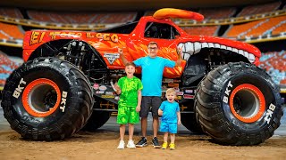 Roma and Diana visited MONSTER JAM Show 2024 [upl. by Mroz882]