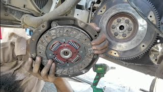 clutch and finger plate fitting Nissan twin cam engine [upl. by Beverly]