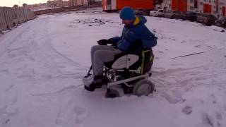 ELECTRIC WHEELCHAIR Зима Покатушки Armed fs 123 43 GC [upl. by Einitsed127]