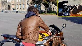 Une puce RFID pour démarrer sa moto [upl. by Marcel702]