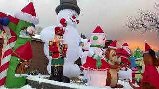 20 foot Frosty the Snowman Blowing in the Wind Huge Christmas Inflatable Blow Up [upl. by Phaidra]