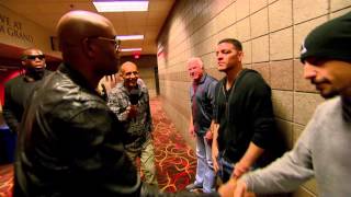 Anderson Silva e Nick Diaz se encontram nos bastidores do UFC183 [upl. by Godwin]