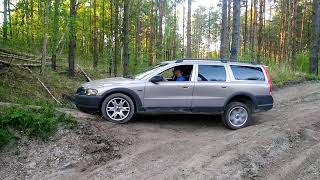 2004 XC70 25T offroad  going uphill [upl. by Resay]