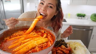 SUPER LONG SPICY RICE CAKES 먹방 MUKBANG 김치찌개 W STEPHANIE SOO MISSMANGOBUTT 떡볶이 [upl. by Caleb647]