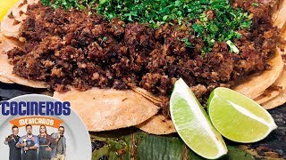 Receta Tacos de cabeza de res  Cocineros Mexicanos [upl. by Nnaegroeg]