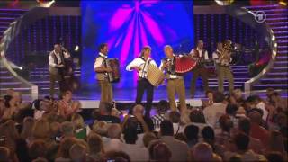 Hansi Hinterseer amp Tiroler Echo  Gmiatliche Leut amp Polka [upl. by Ivonne]