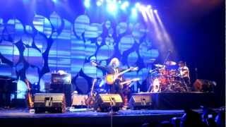 Lee Ritenour amp Dave Grusin  Rio Funk  Java Jazz Festival 2013 [upl. by Aisetra]