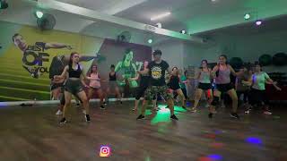 ENGANCHADOS REMIX 2025  GUSTAVO AQUINO  BAILABLE  ZUMBA DANCE  BAILO TERAPIA CARDIO DANCE [upl. by Eniledgam]