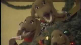 Nestle Christmas Commercial from 1992 with Farfle [upl. by Kaiulani]