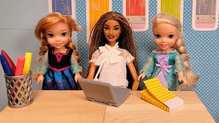 New kid in class  Elsa amp Anna toddlers  back to school 2021  Barbie is teacher  new students [upl. by Bremser]