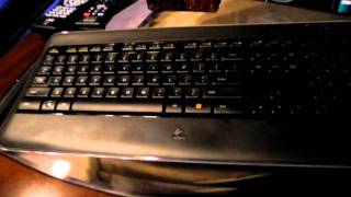 Logitech Wireless Illuminated Keyboard K800 mX mouse [upl. by Lehcir]