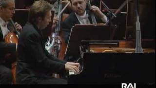 Leif Ove Andsnes plays Rachmaninovs Piano Concerto n 2  1st Mvt [upl. by Tinaret]