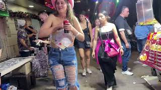 Medellin Colombia Amazing Nightlife Mini tour [upl. by Esina84]