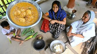 লিমুর হাতে দারুন স্বাদের ডিমের কোরমা রান্না  Egg Korma recipe by Limu amp Grandmother  villfood [upl. by Alliehs177]