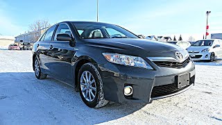 2011 Toyota Camry XLE Hybrid Review [upl. by Leela]