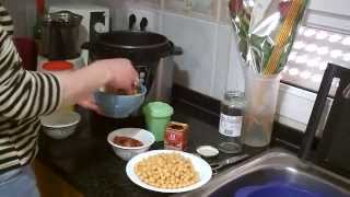 Garbanzos con chorizo en olla GM [upl. by Yenal]