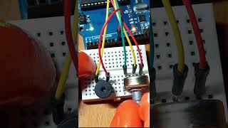 Tone Control with a Potentiometer Buzzer Experiment potentiometer arduino Buzzer [upl. by Ardnasal363]