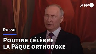 Russie  Poutine assiste à la principale liturgie de Pâque orthodoxe  AFP [upl. by Mik]