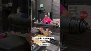 400lbs log press EASY strongman fitness gym power logpress arnoldstrongman strong [upl. by Reichel]