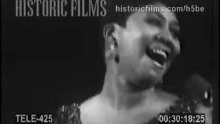 ARETHA FRANKLIN SINGS quotRESPECTquot LIVE 1967 [upl. by Downing]