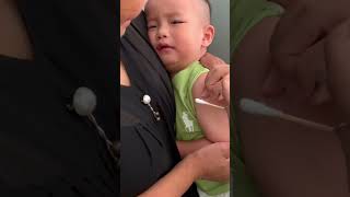 Baby vaccination baby Craig Cute baby 🍼😍🍼 reels short babyviralshort [upl. by Tompkins]